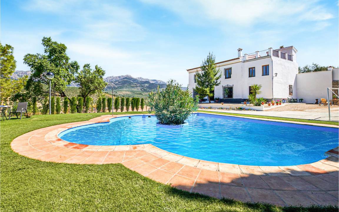 Cazorla House | 300 m² House ∙ 5 bedrooms ∙ 12 guests