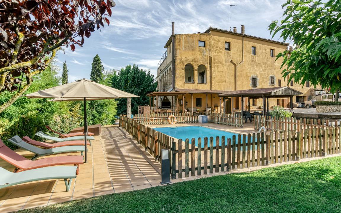 Vilademuls House | 318 m² Farmhouse ∙ 5 bedrooms ∙ 12 guests