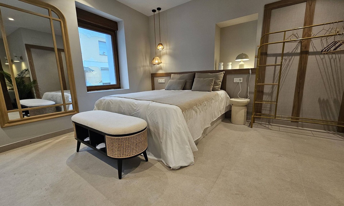 Fornos Apartment | 33A01 Estudio Casa Benigno