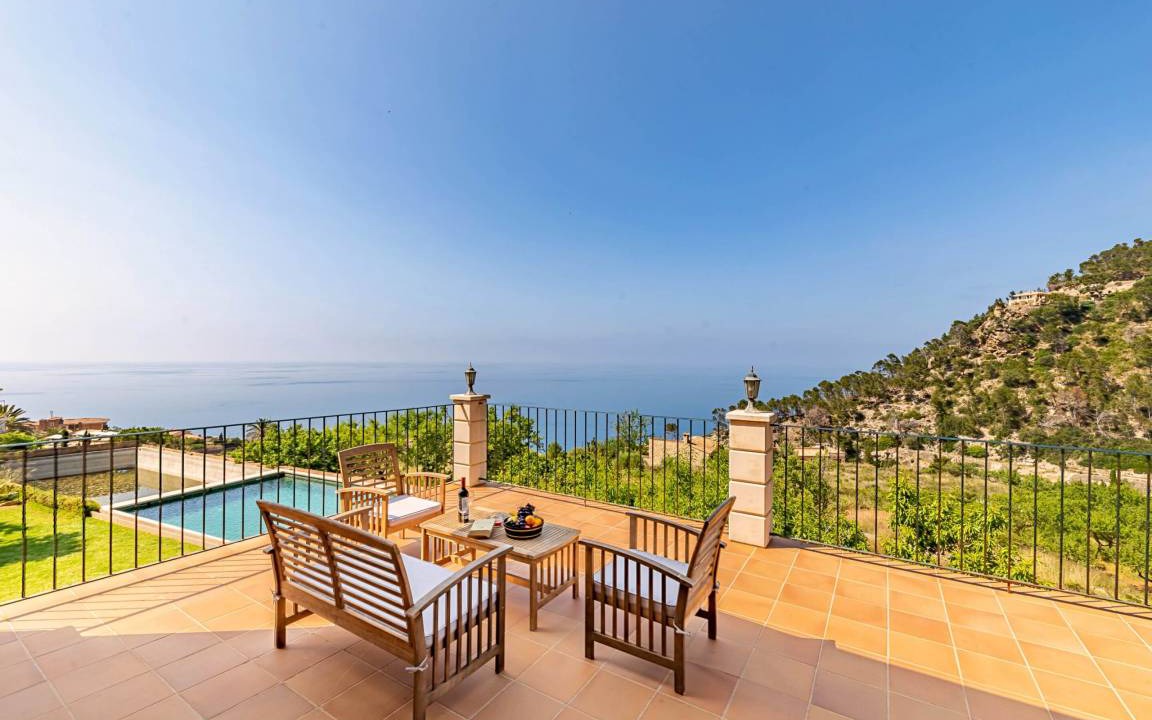 Banyalbufar Villa | 340 m² Villa ∙ 4 bedrooms ∙ 8 guests