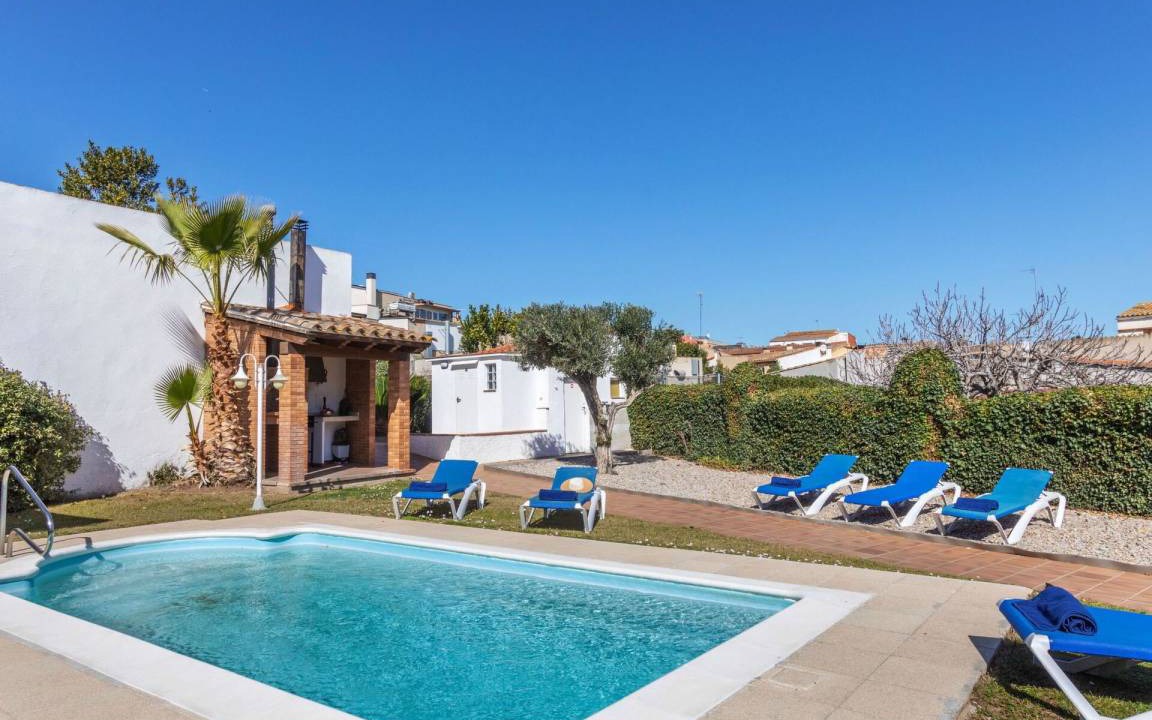 Vidreres Other | 350 m² Accommodation ∙ 4 bedrooms ∙ 8 guests
