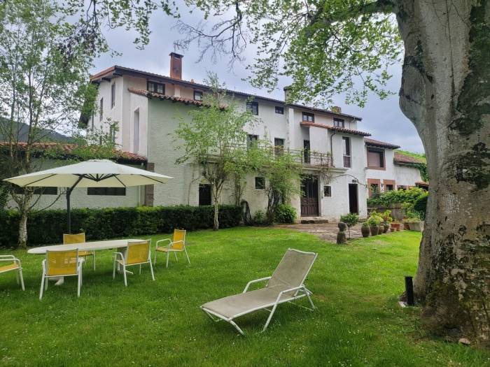 El Mazo Villa | 350 m² Villa ∙ 6 bedrooms ∙ 14 guests