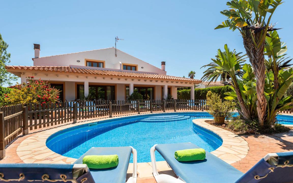 Son Xoriguer Villa | 363 m² Villa ∙ 7 bedrooms ∙ 12 guests