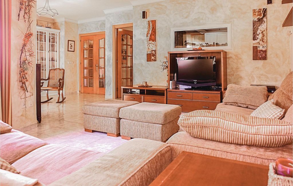 Sant Pere Pescador House | 4 bedroom accommodation in Sant Pere Pescador