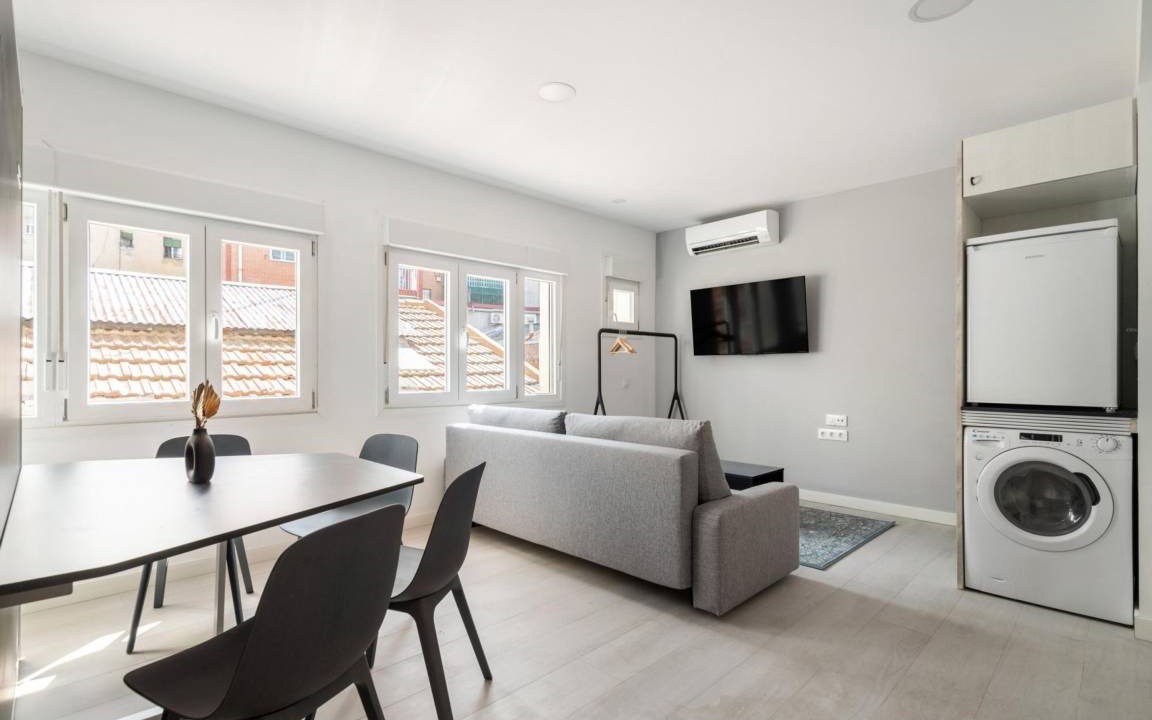 Carabanchel Apartment | 40 m² Apartment ∙ 4 guests
