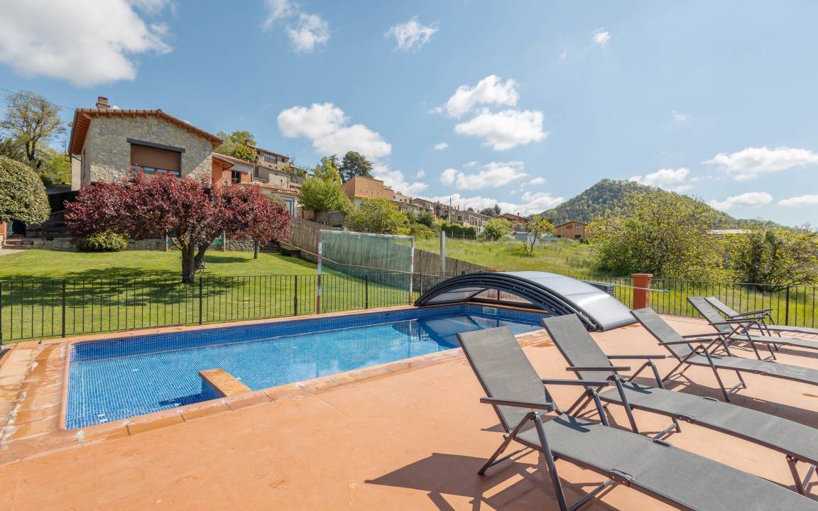 Santa Maria de Besora House | 400 m² House ∙ 3 bedrooms ∙ 11 guests