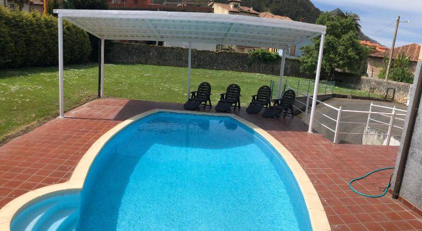 Nueva House | 400 m² House ∙ 5 bedrooms ∙ 12 guests