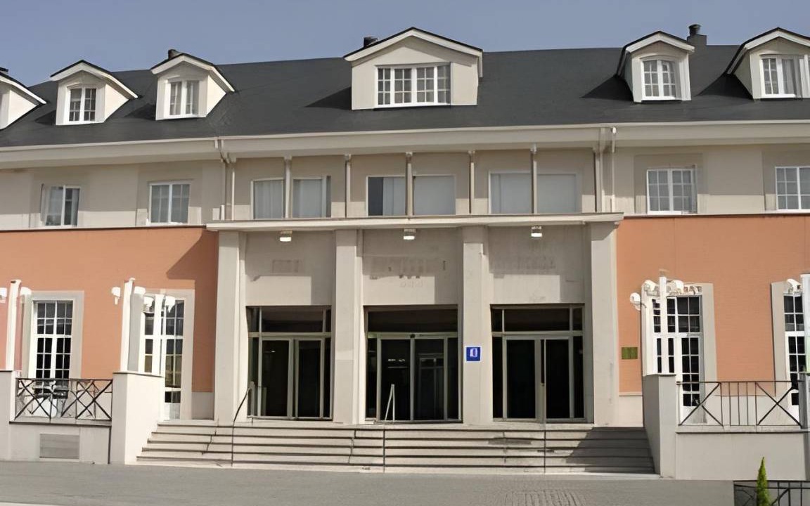 Ponferrada Hotel | 45 m² Hotel ∙ 6 guests