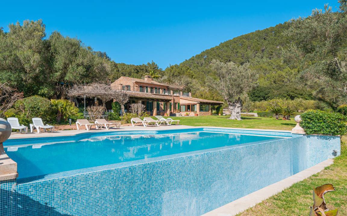 Esporles House | 450 m² Finca ∙ 6 bedrooms ∙ 10 guests