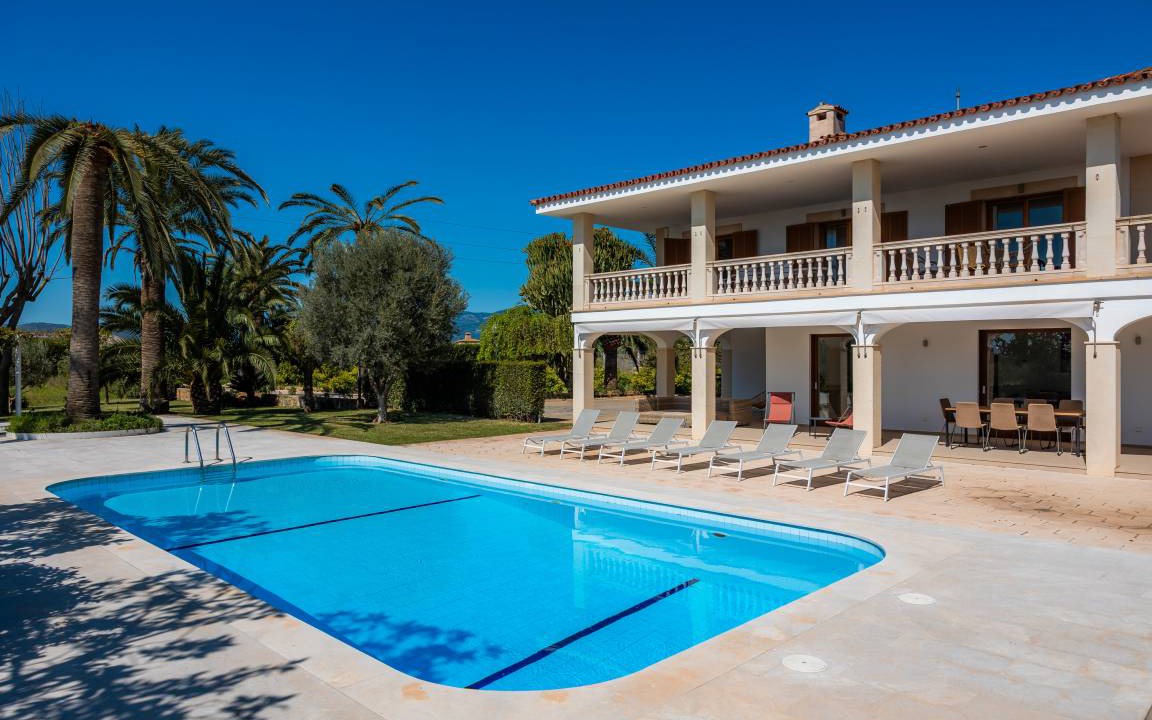 Marratxi Villa | 450 m² Villa ∙ 4 bedrooms ∙ 8 guests