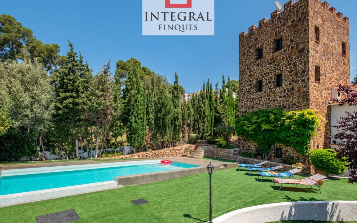 Vall-Llobrega House | 488 m² House ∙ 7 bedrooms ∙ 12 guests