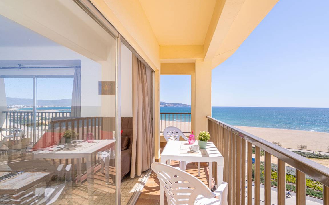 Empuriabrava Apartment | 50 m² Apartment ∙ 1 bedroom ∙ 5 guests