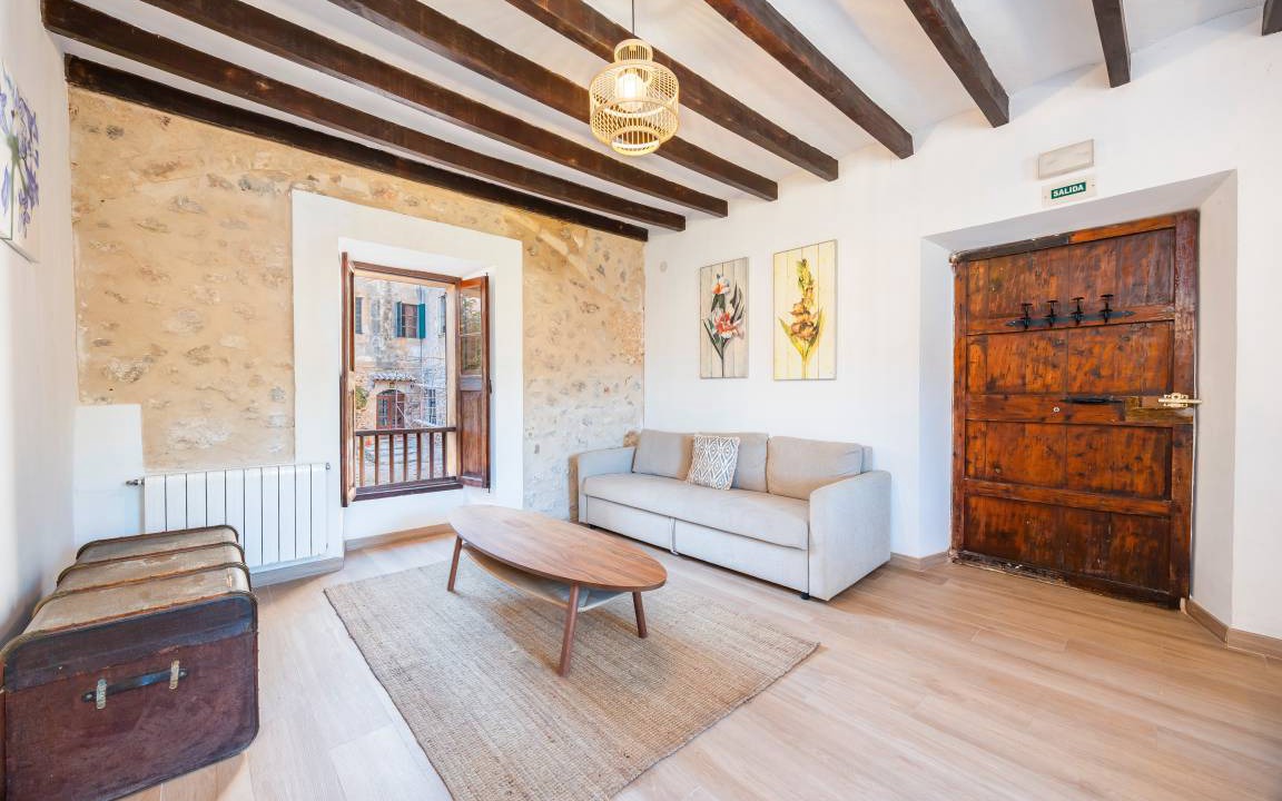 Puigpunyent Apartment | 50 m² Apartment ∙ 1 bedroom ∙ 2 guests