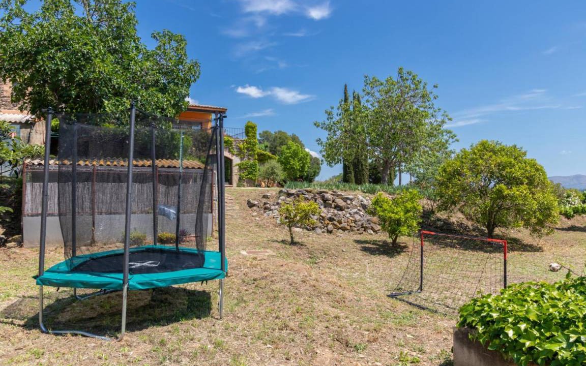 Foixa House | 524 m² House ∙ 4 bedrooms ∙ 8 guests