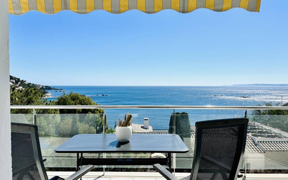 Almadraba-Canyelles Apartment | 55 m² Apartment ∙ 1 bedroom ∙ 2 guests