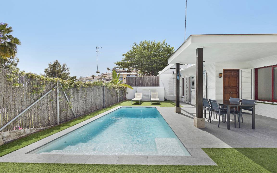 Vallpineda House | 60 m² House ∙ 2 bedrooms ∙ 6 guests