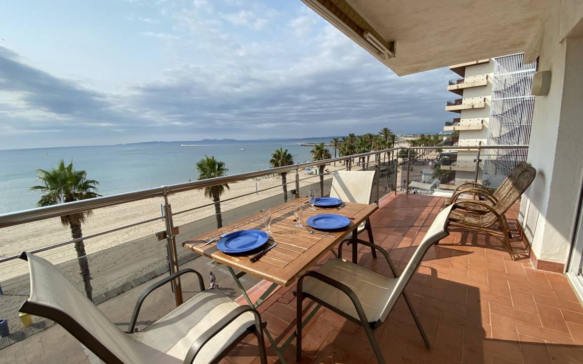 Santa Margarida Apartment | 65 m² Apartment ∙ 3 bedrooms ∙ 6 guests