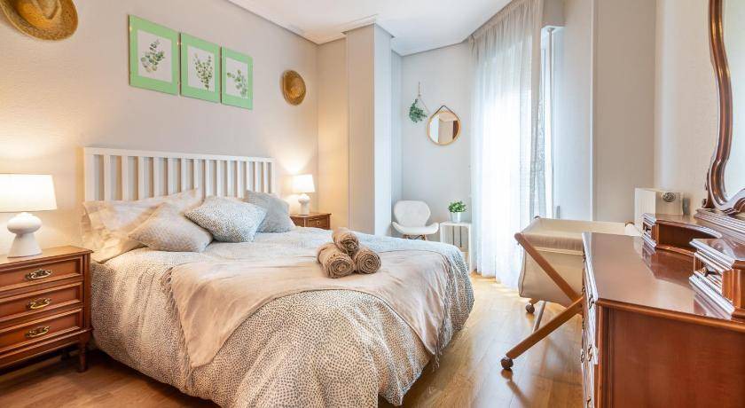 Cenicero Apartment | 65 m² Apartment ∙ 3 bedrooms ∙ 7 guests