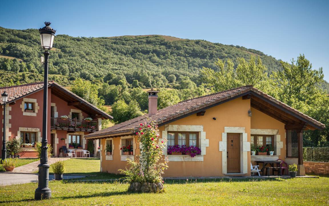 Fontibre House | 65 m² House ∙ 2 bedrooms ∙ 5 guests