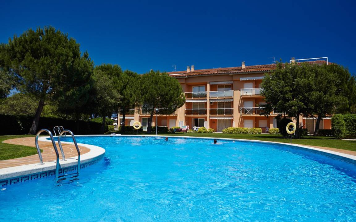 Pals Apartment | 66 m² Apartment ∙ 2 bedrooms ∙ 5 guests