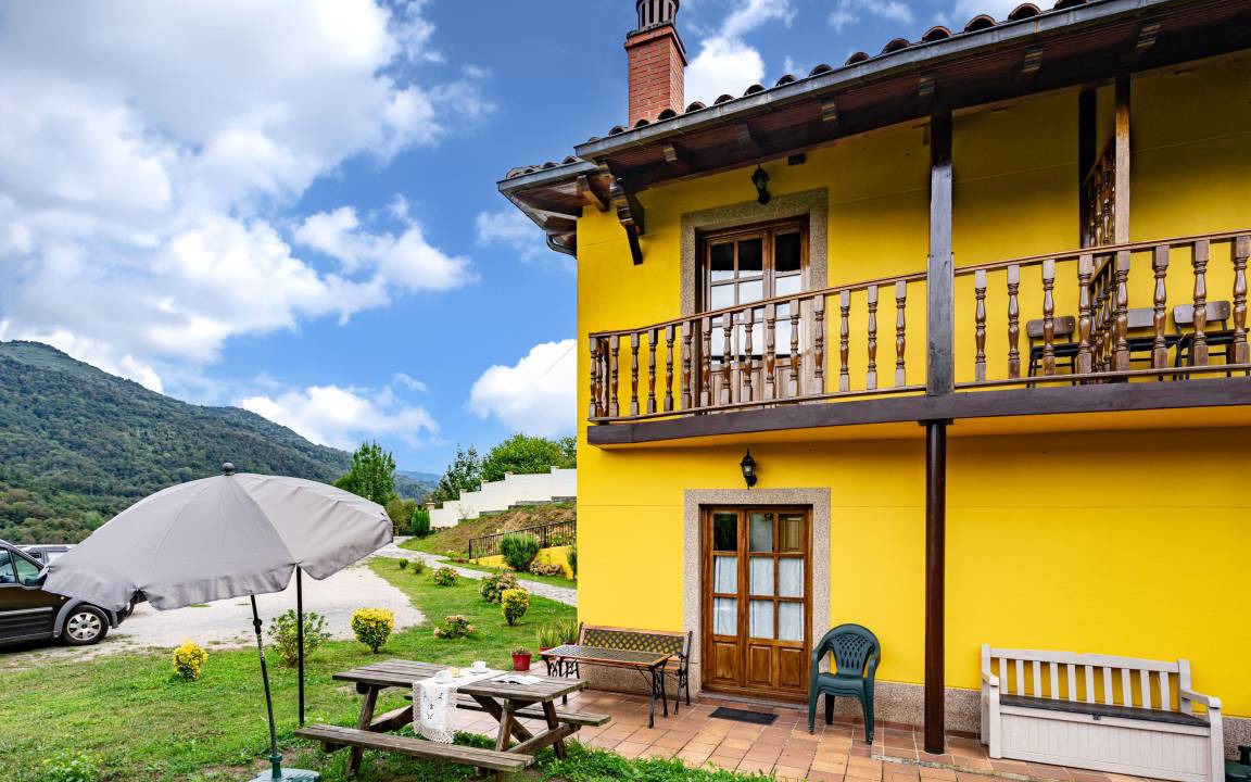 Barzana House | 70 m² House ∙ 2 bedrooms ∙ 5 guests