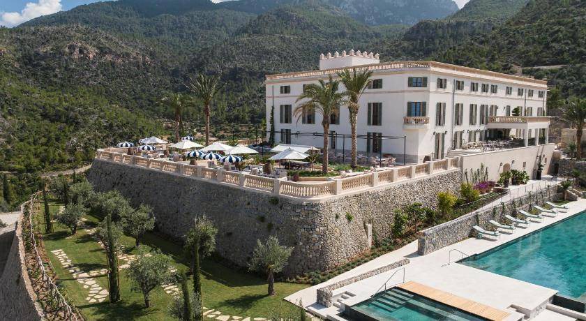 Banyalbufar Hotel | 72 m² Hotel ∙ 4 guests