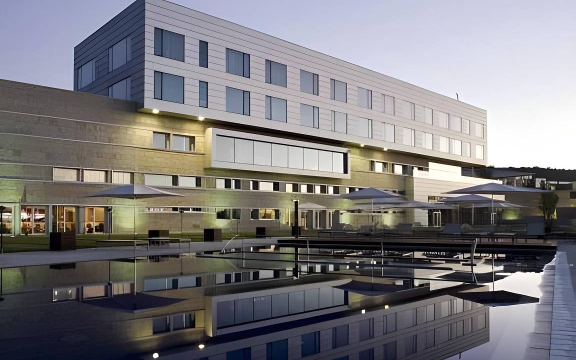 Toro Hotel | 75 m² Hotel ∙ 127 guests