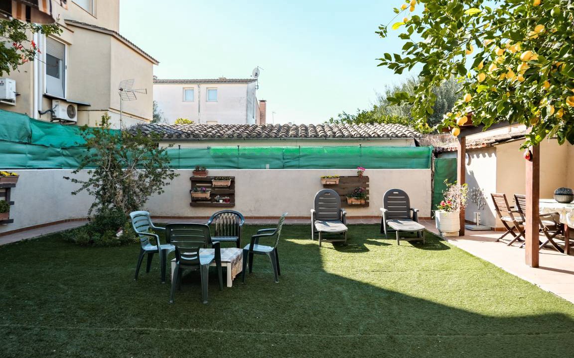 Banyoles House | 77 m² House ∙ 2 bedrooms ∙ 4 guests