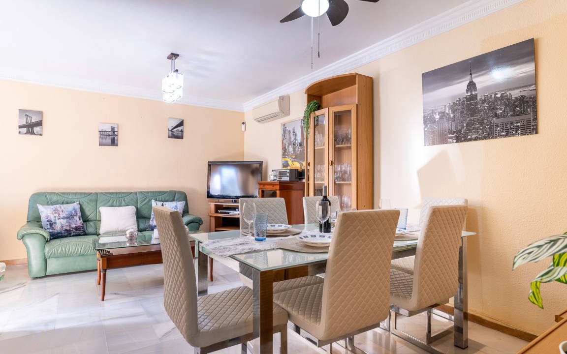 Carihuela Apartment | 79 m² Apartment ∙ 3 bedrooms ∙ 6 guests