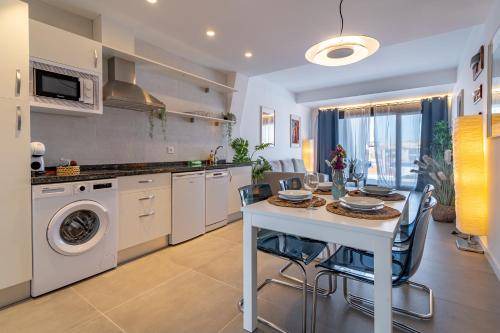 Valladolid City Centre Apartment | 80 m² Apartment ∙ 2 bedrooms ∙ 4 guests