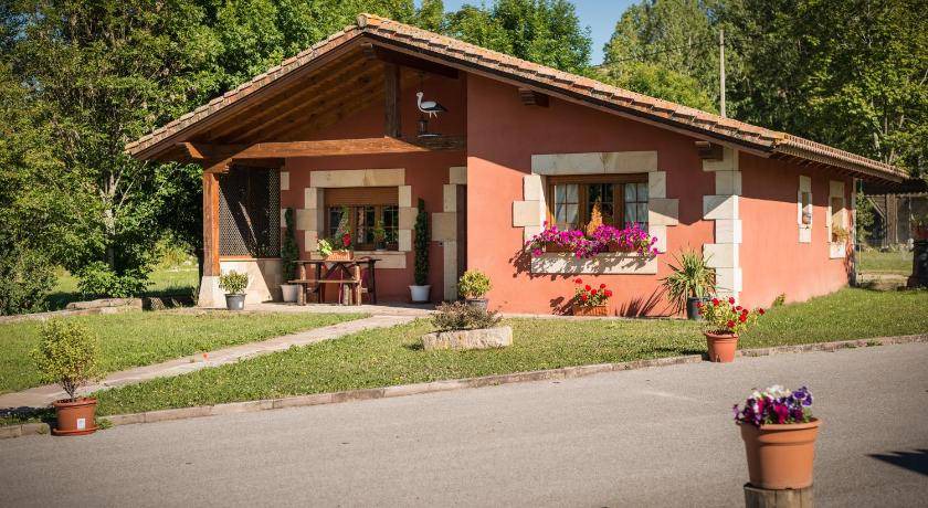 Fontibre House | 80 m² House ∙ 2 bedrooms ∙ 6 guests