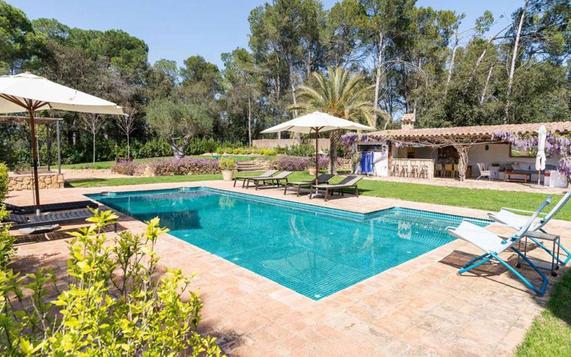 Forallac House | 800 m² House ∙ 7 bedrooms ∙ 15 guests