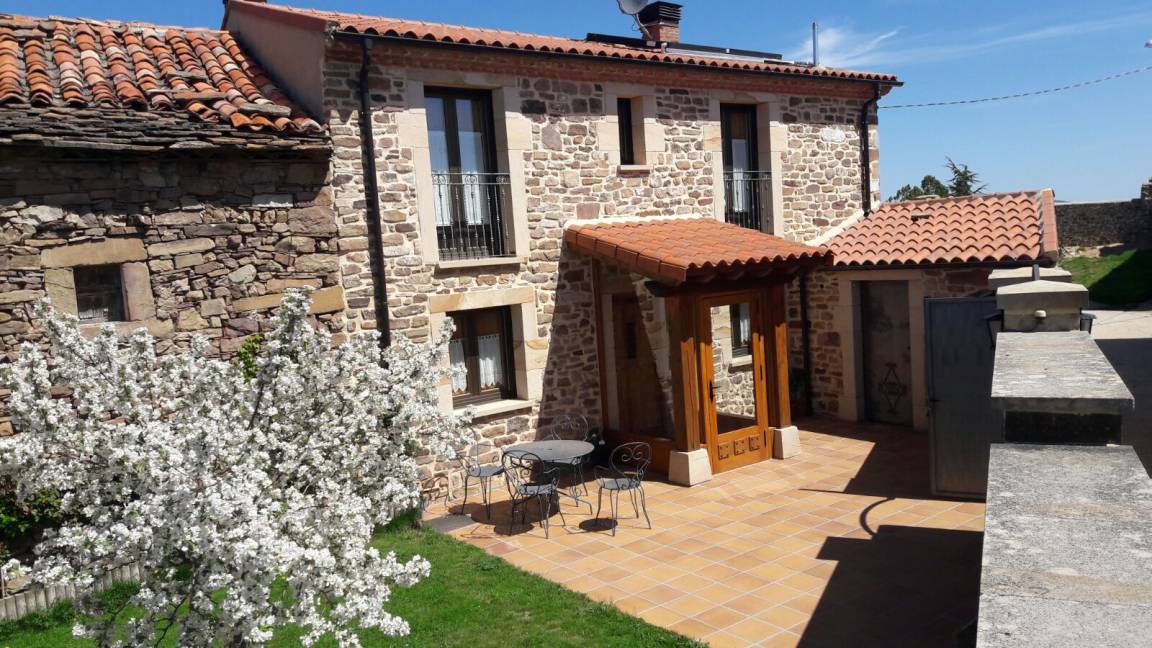 Magana House | 81 m² House ∙ 4 bedrooms ∙ 10 guests