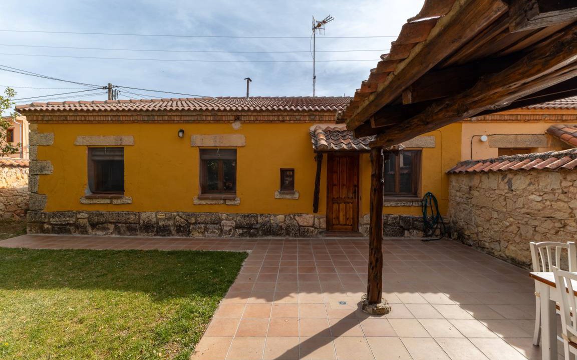El Arenal House | 89 m² House ∙ 3 bedrooms ∙ 6 guests