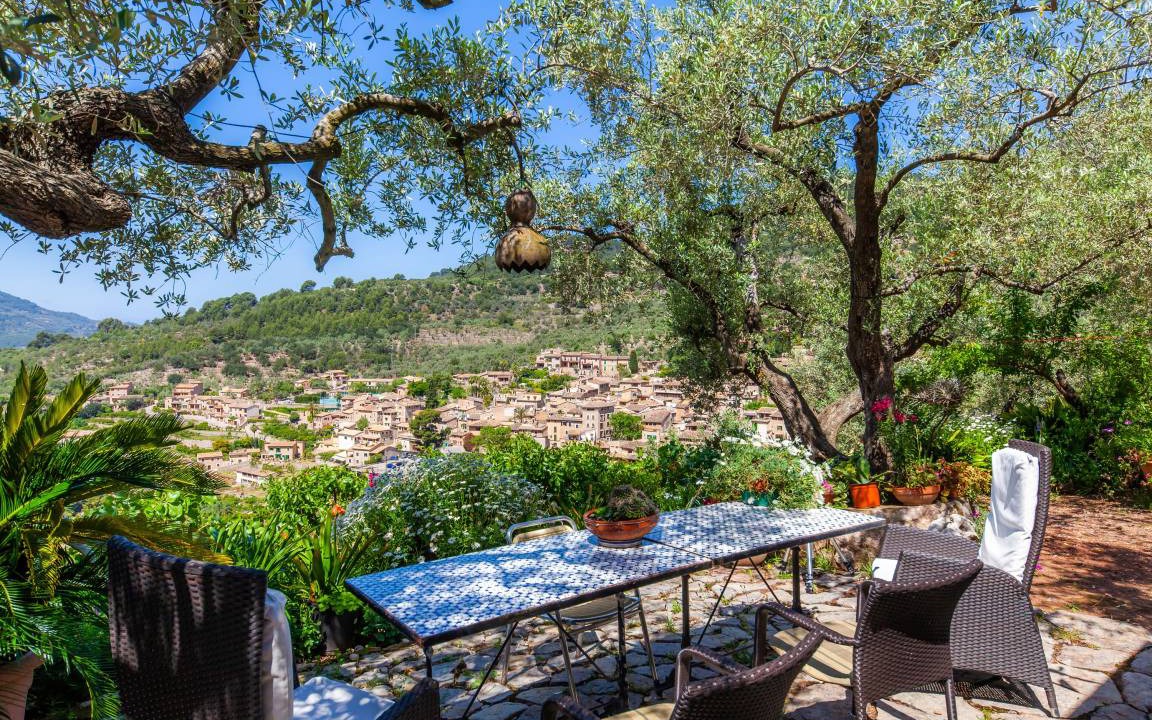 Fornalutx House | 90 m² Finca ∙ 2 bedrooms ∙ 4 guests
