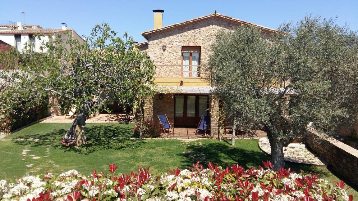 Sant Feliu de Boada House | 90 m² House ∙ 2 bedrooms ∙ 4 guests