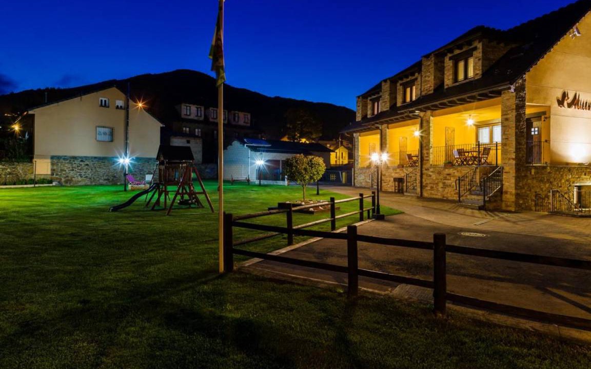 Caboalles de Abajo House | 90 m² House ∙ 2 bedrooms ∙ 4 guests