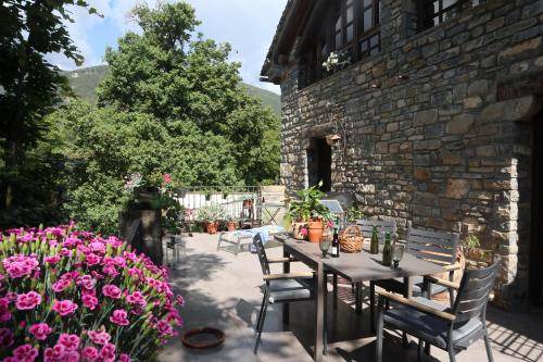 Sarvise Resort | 90 m² Resort ∙ 2 bedrooms ∙ 4 guests