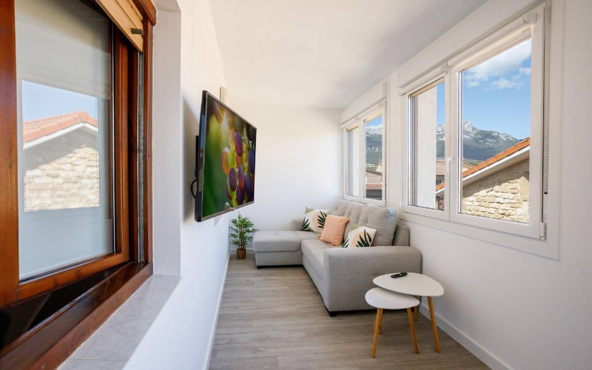 Leza House | 99 m² House ∙ 4 bedrooms ∙ 8 guests