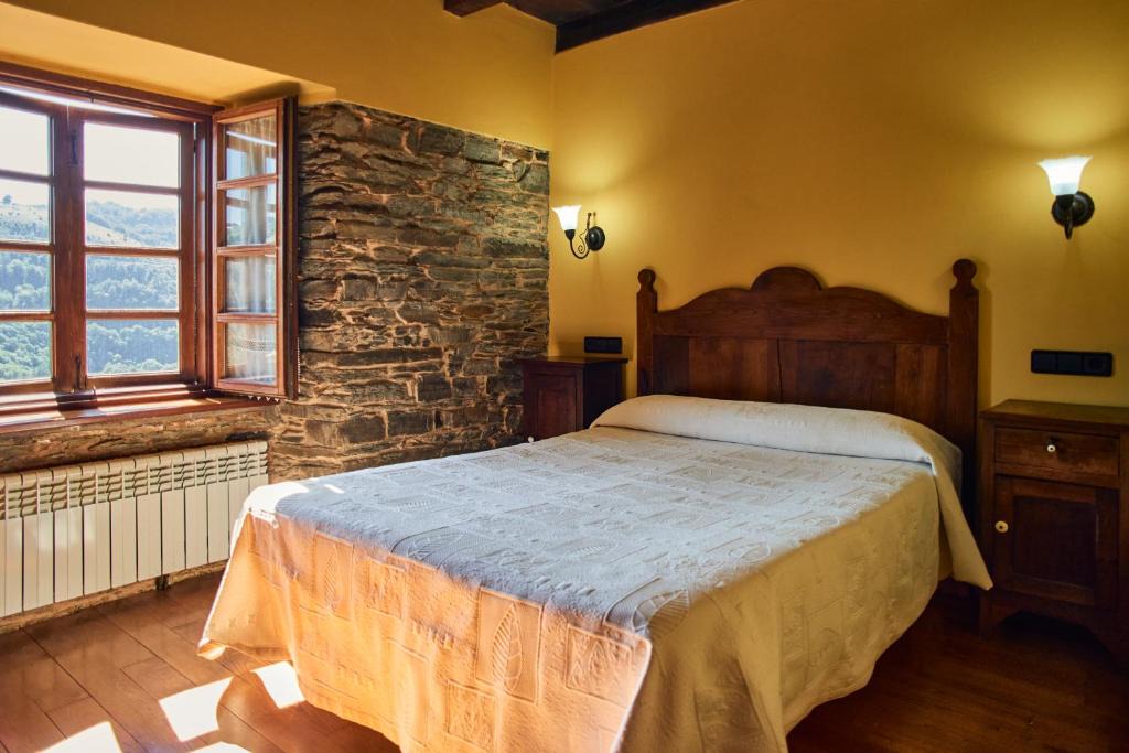 Santa Eulalia de Oscos House | A Casoa
