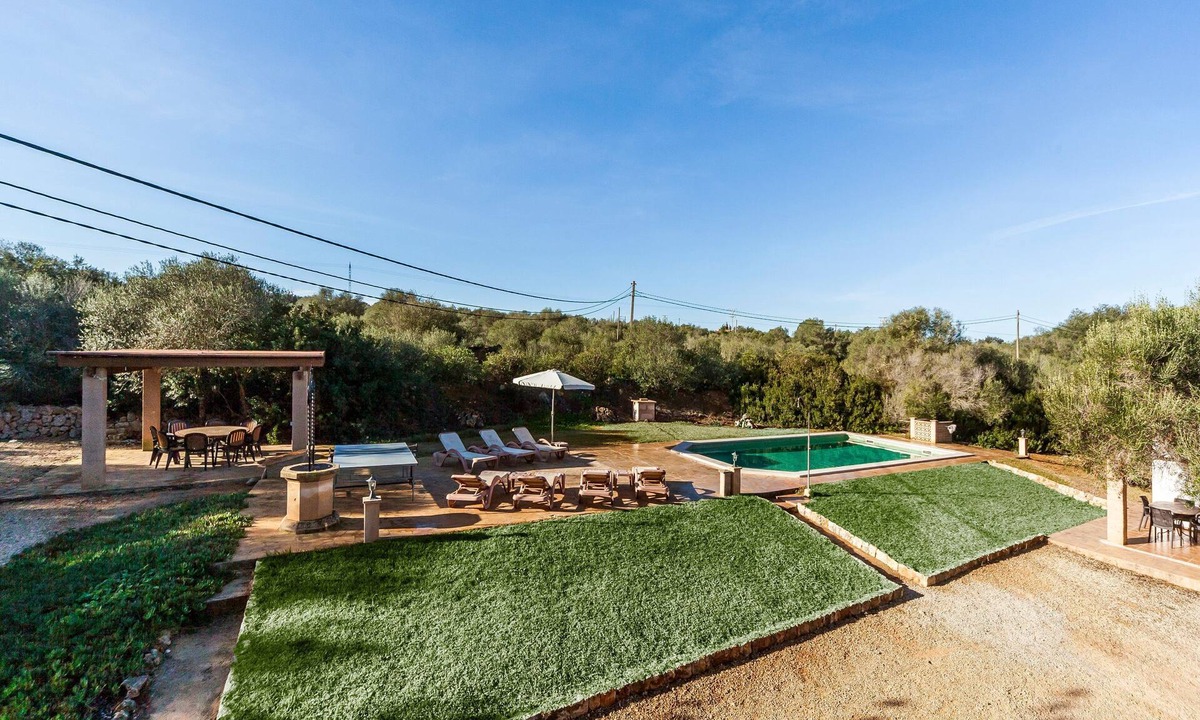 Campos Villa | A rural idyll with pool – Villa Es Figueral