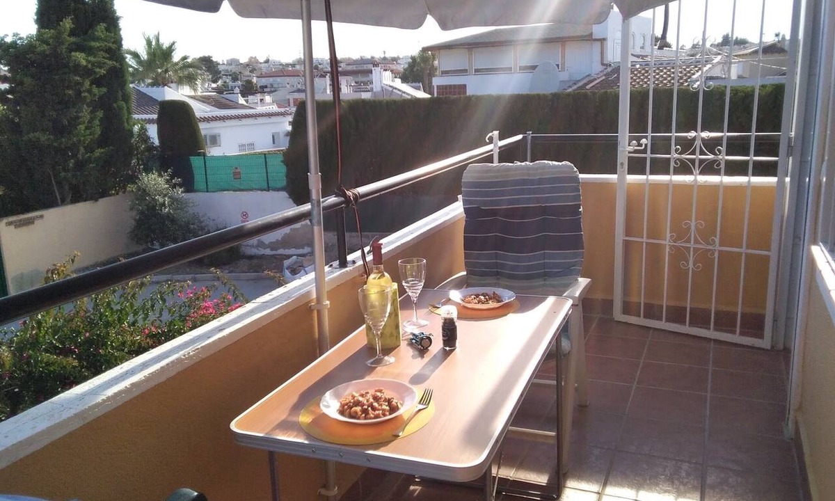Lo Rufete Apartment | Affordable Apt Lomas Del Golf 10 Min Walk to Amenities, Golf, Sun