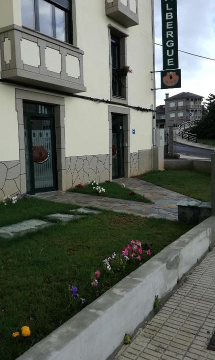 O Cadavo Hostel | Albergue Pension Porta Santa