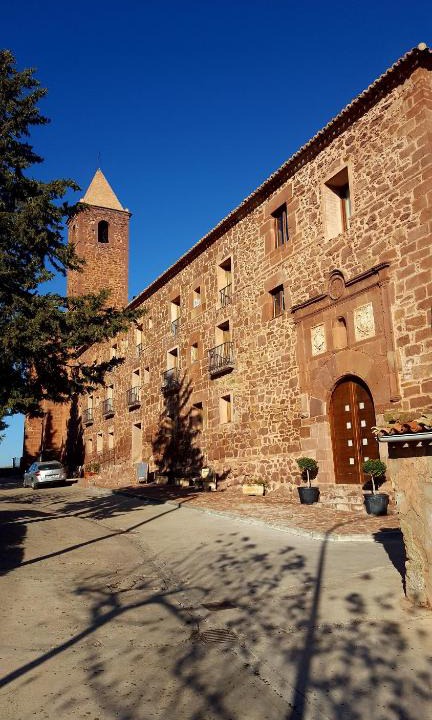 Gotor Hostel | Albergue Restaurante CARPE DIEM - Convento de Gotor