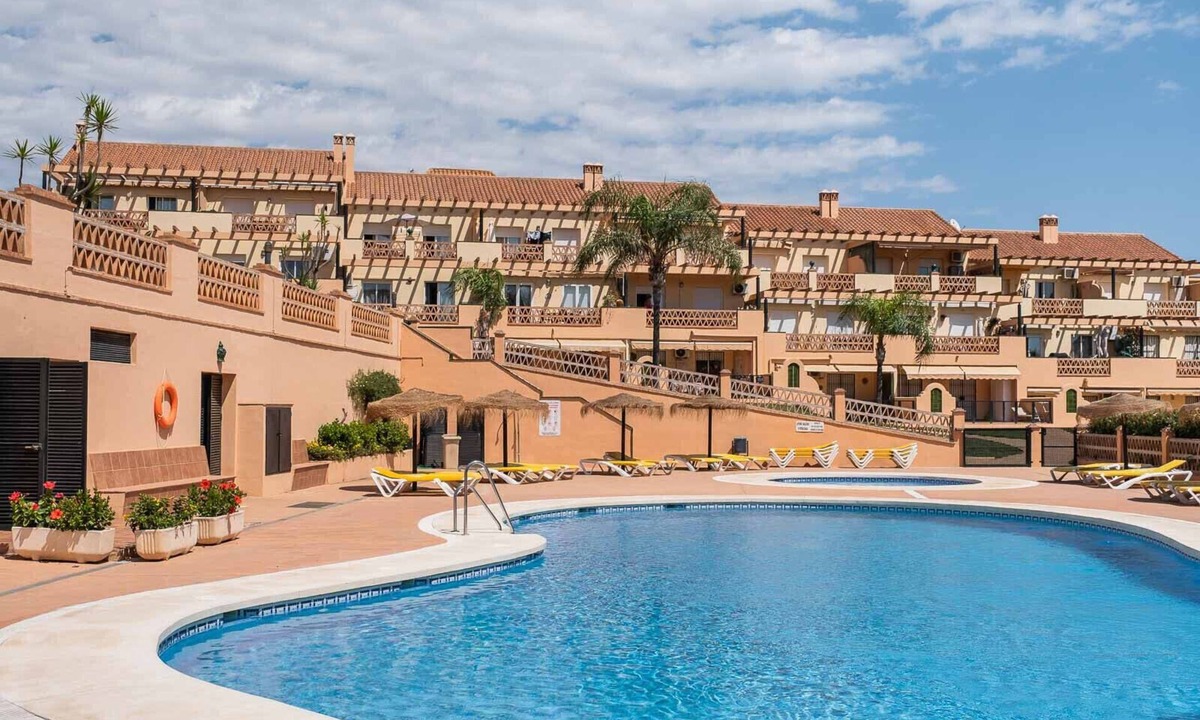 El Faro Apartment | Alfresco Stays Landscape Emotions