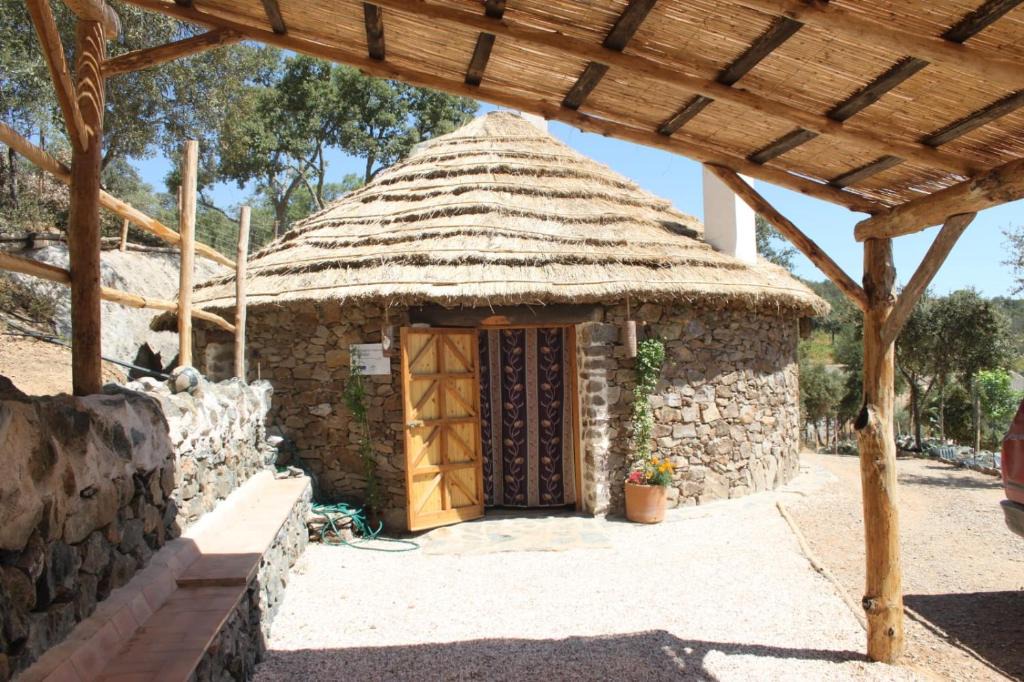 Cazalla De La Sierra House | Alojamiento Los Chozos