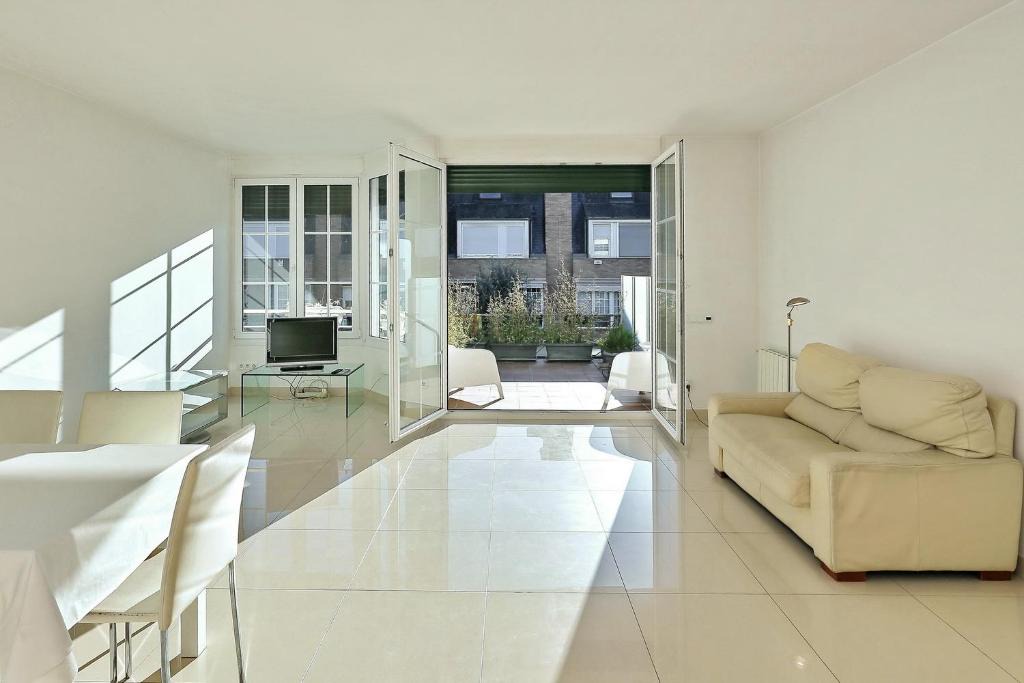 Palau House | An excellent double room close to the UDG University