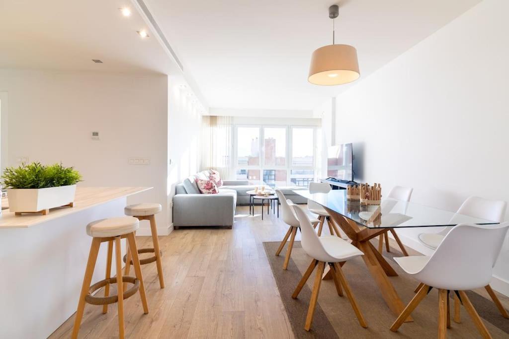 Poligono Alameda Apartment | Andalucía 4 bedroom with parking FreshApartments