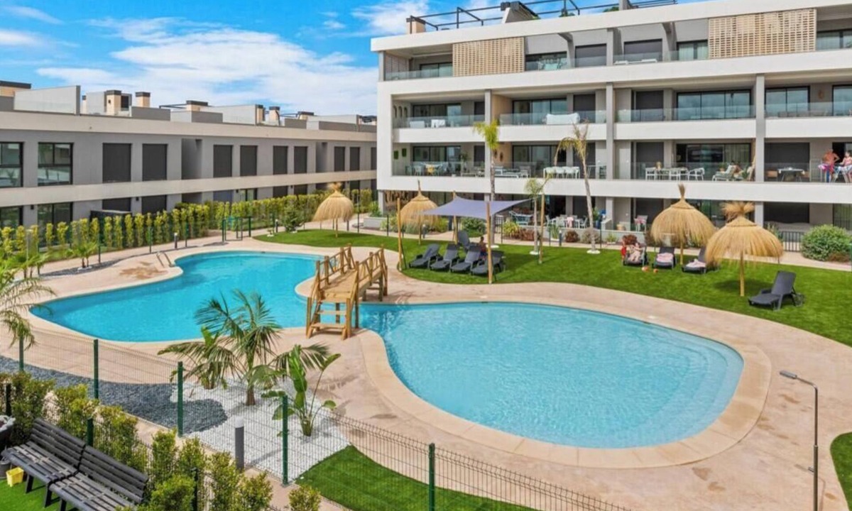 Torre-Pacheco Apartment | Apartment 'Penthouse Santa Rosalia' with Private Pool, Wi-Fi and Air Conditioning