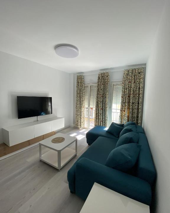 Carihuela Apartment | Apartamento Carihuela
